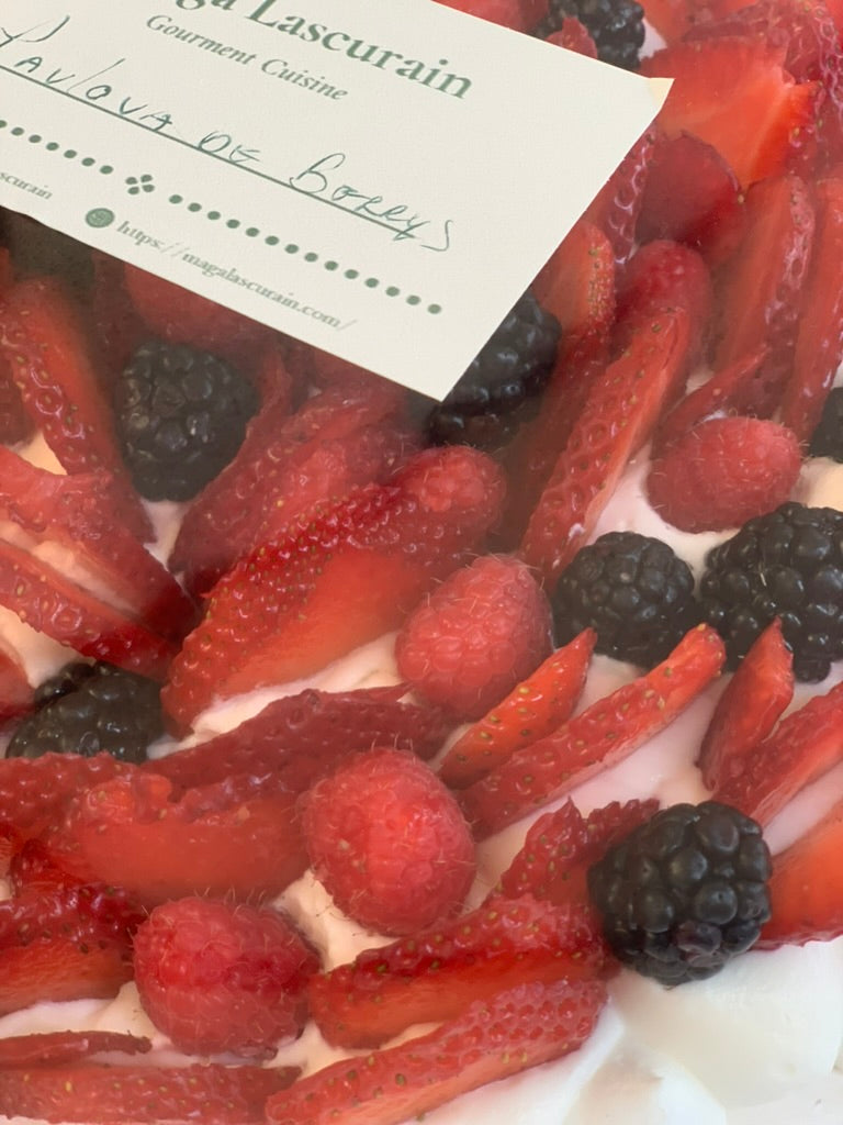 Pavlova de berries