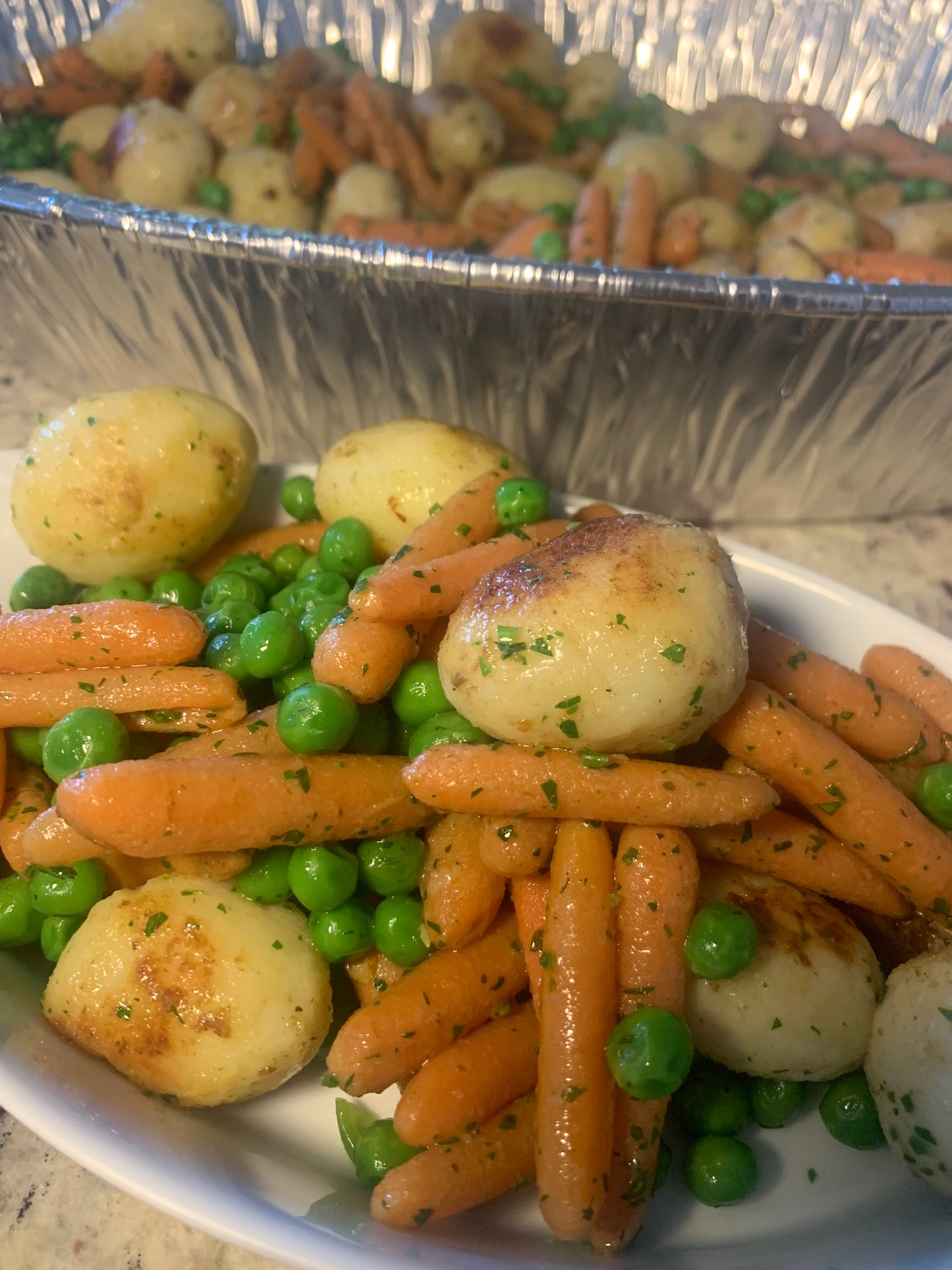 Zanahoria baby, papa cambray y chícharo